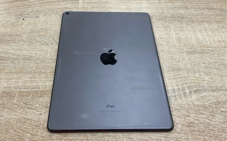 Планшет Apple iPad Air 3-го поколения 64gb