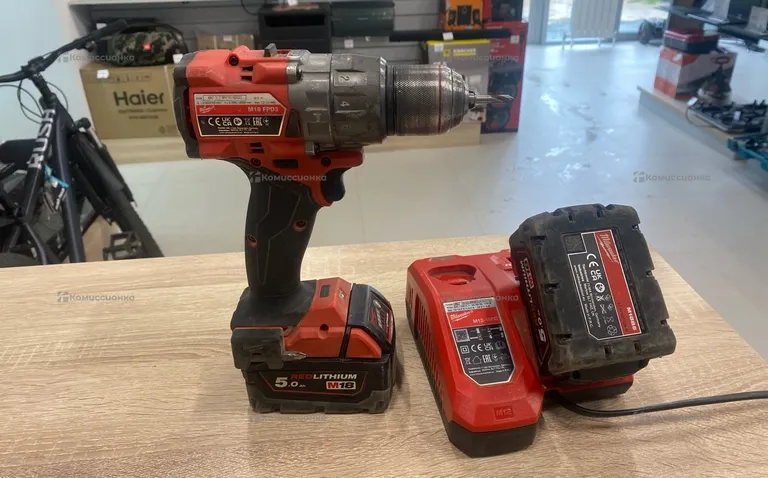Дрель-шуруповерт Milwaukee M18 FPD3