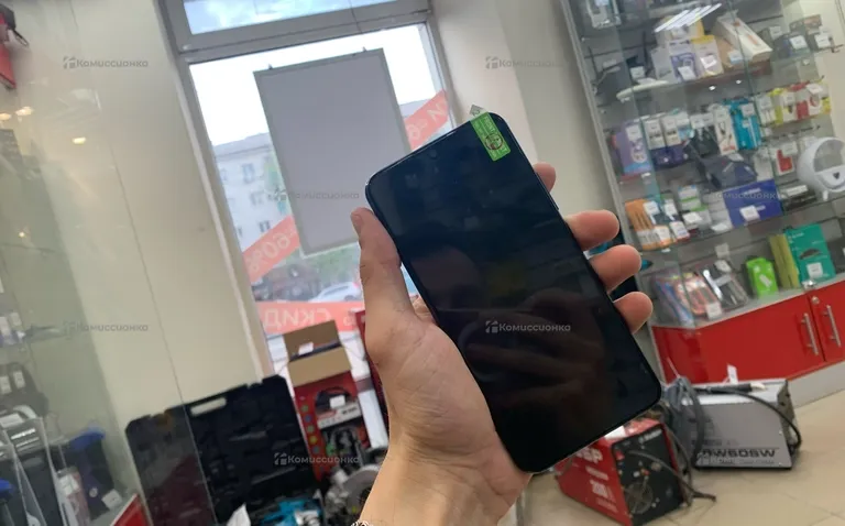 Vivo Y17 8256 GB