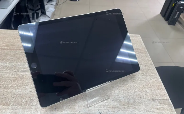 Планшет Apple iPad a2602