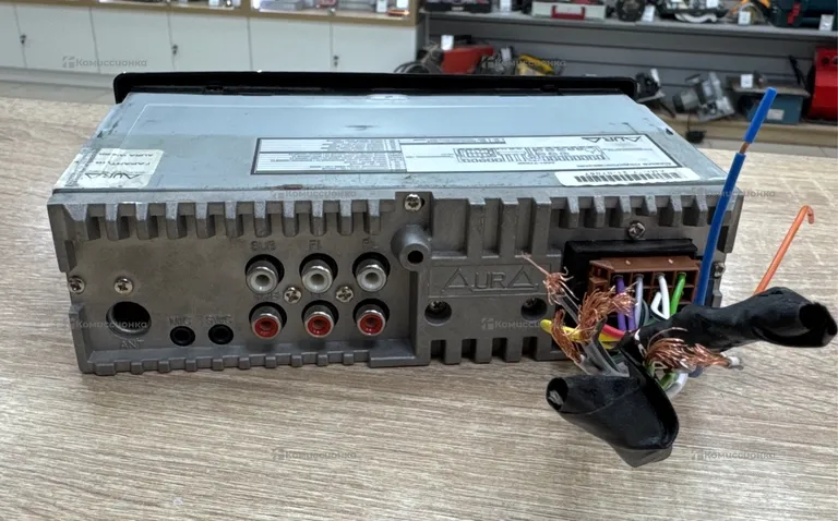 Автомагнитола AURA AMH-77DSP