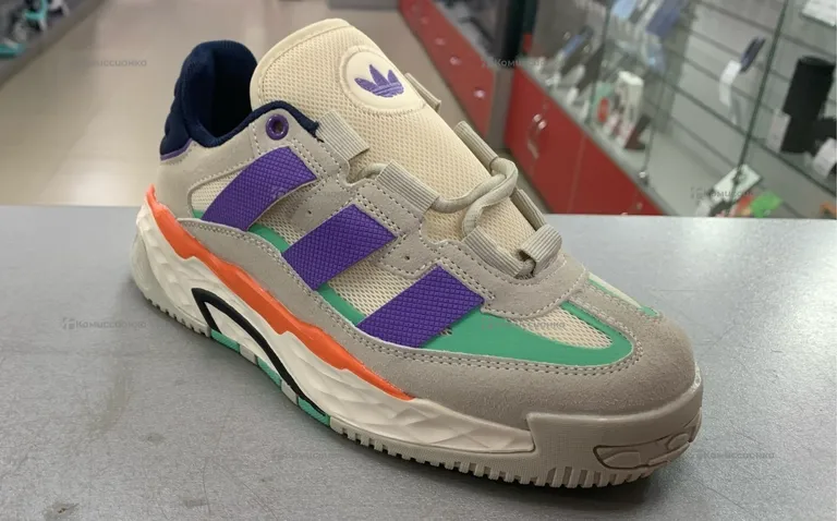 Кроссовки Adidas 36 (беж)