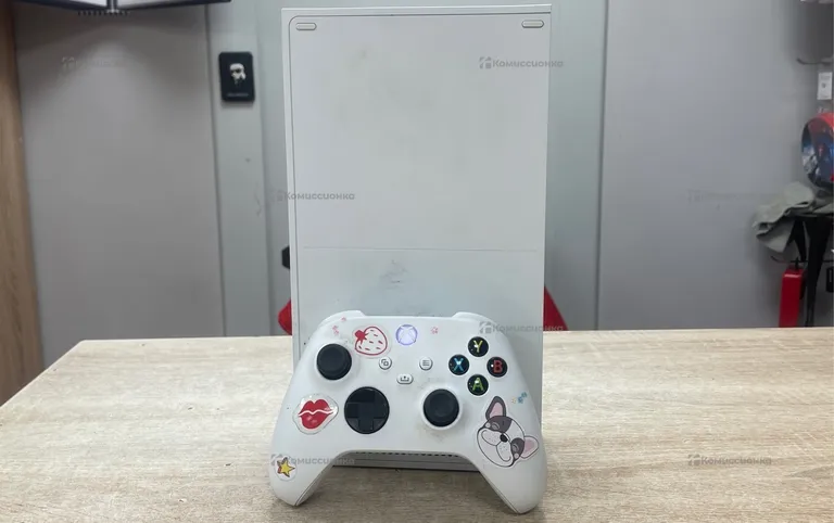 Приставка Xbox series s 512