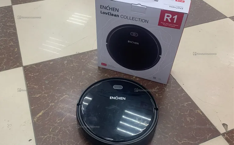 Робот пылесос Enchen r1