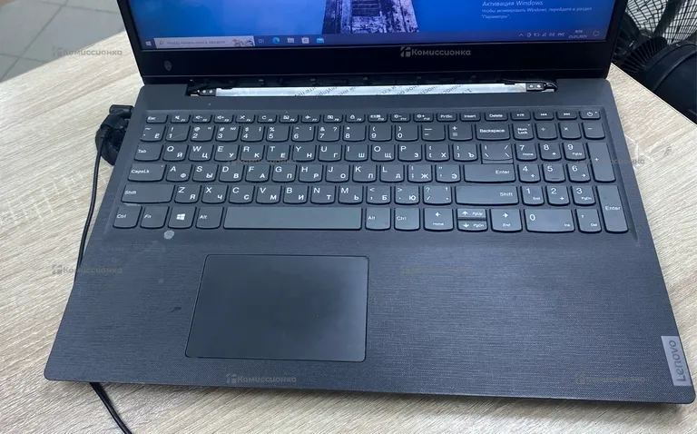 Ноутбук  lenovo celeron N4020 UHD graphics 600