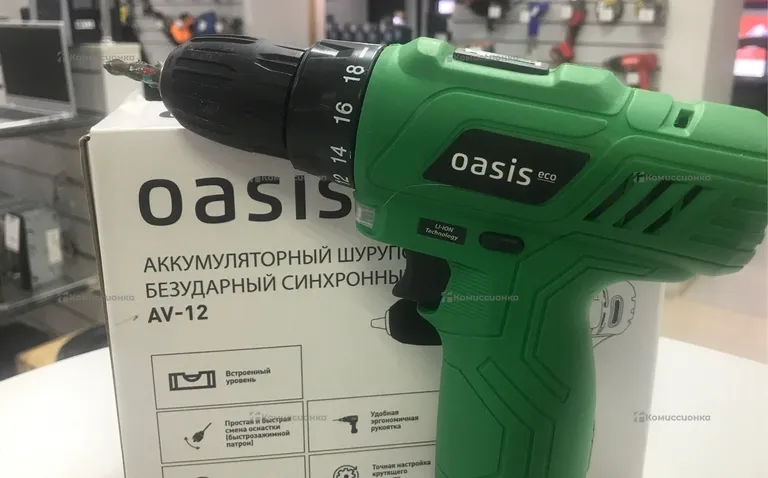 Аккумуляторный шуруповерт Oasis AV-12