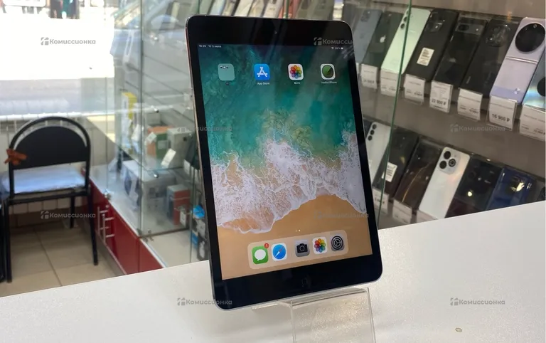 Планшет Apple iPad mini 2 32Gb Wi-Fi