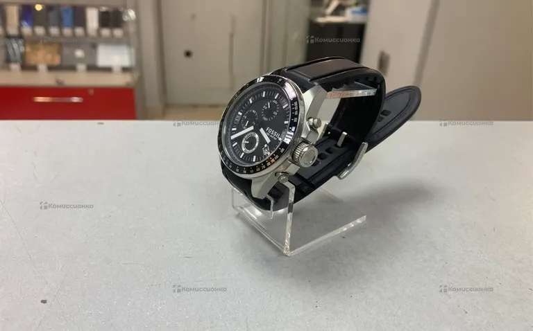 Часы  Fossil