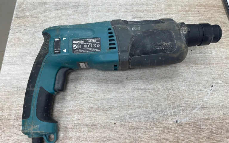 перфаратор makita HR2470