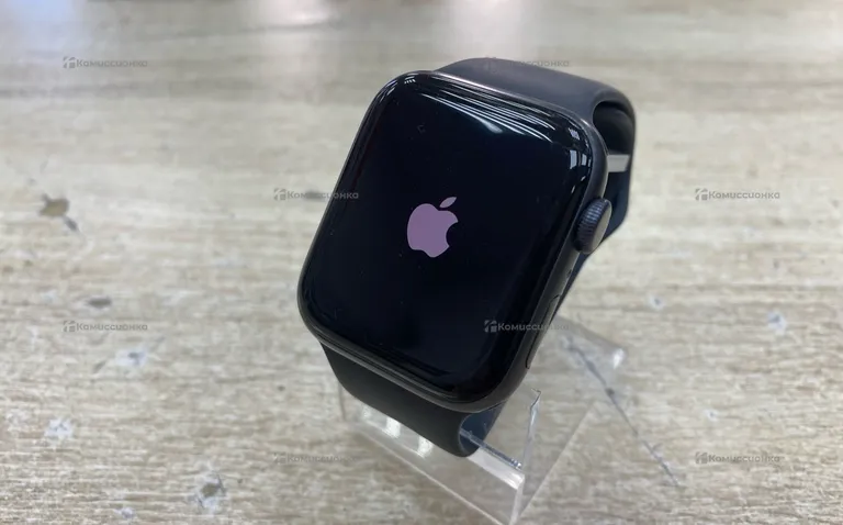 Apple Watch SE 44mm