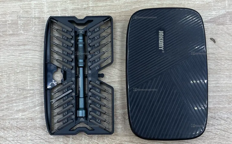 Набор инструментов Jakemy JM-8111