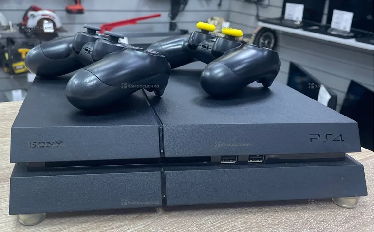 Приставка Sony ps4 Fat 500