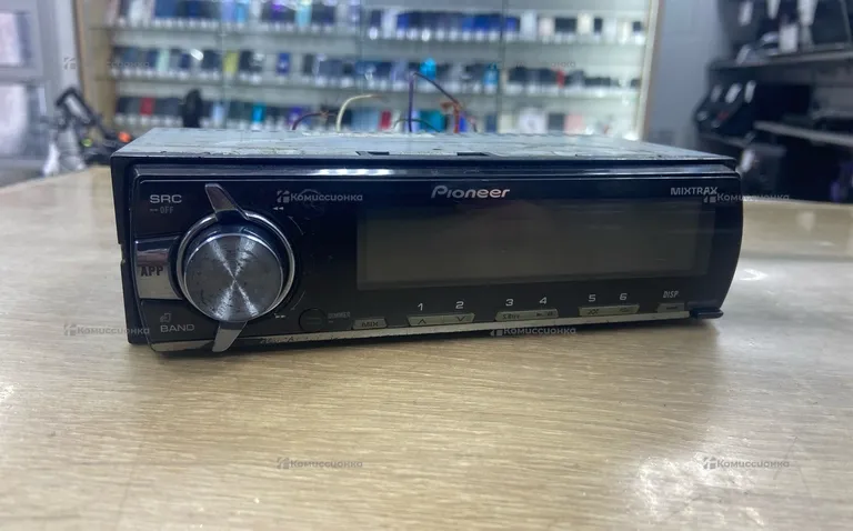 Автомагнитола  Pioneer MVH-X460UI