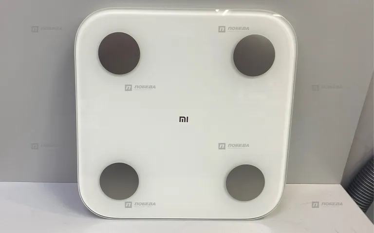 Умные весы Xiaomi mi Body Composition