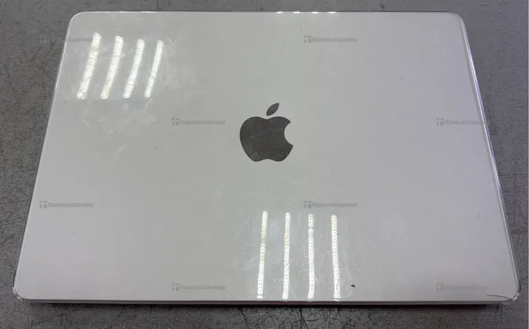 Ноутбук  MacBook Air 2022 M2