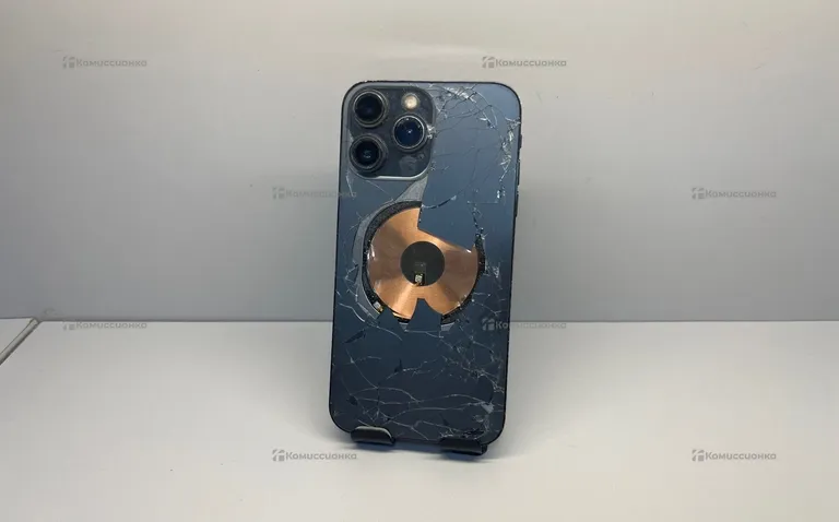 Apple iPhone XR 128 в корпусе 13