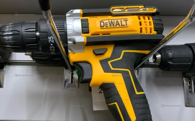 Китай dewalt