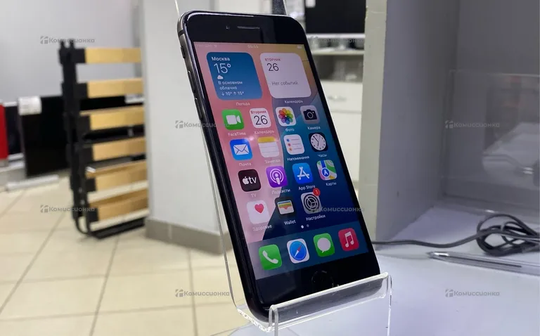 Apple iPhone SE 128Gb