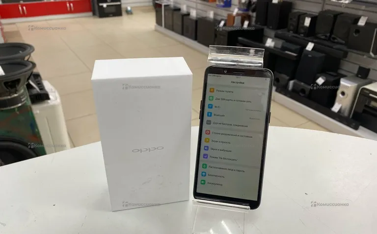 OPPO A83 6/128 ГБ