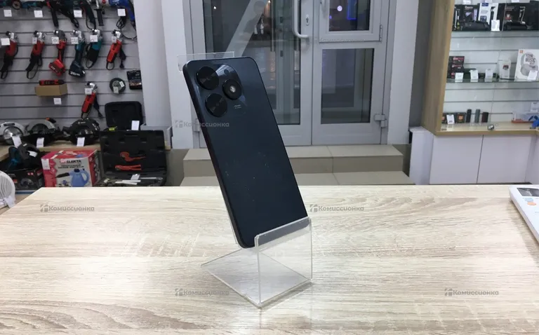 Tecno Spark Go 2024 4/64ГБ
