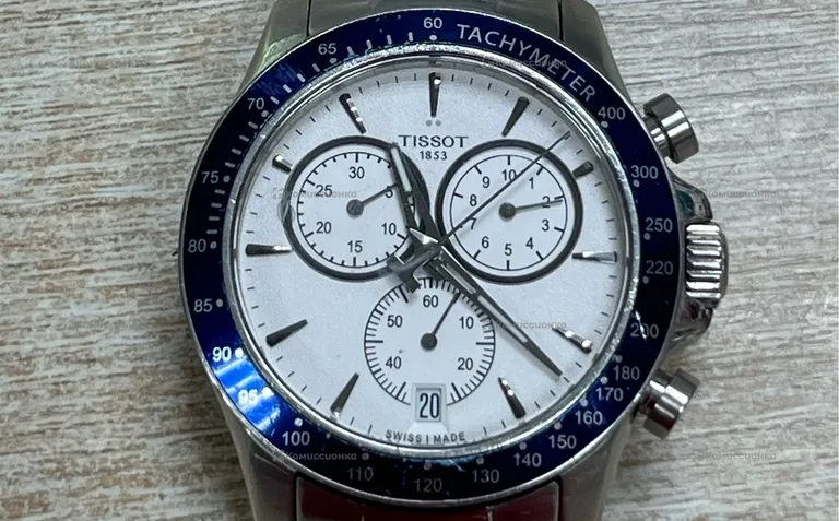 Часы Tissot T106417A