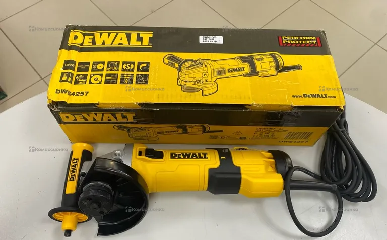 Ушм Dewalt DWE4257-QS
