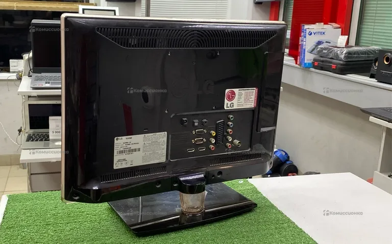 Телевизор LG 19LV2500