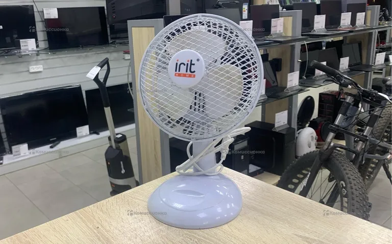 Вентилятор настольный Irit