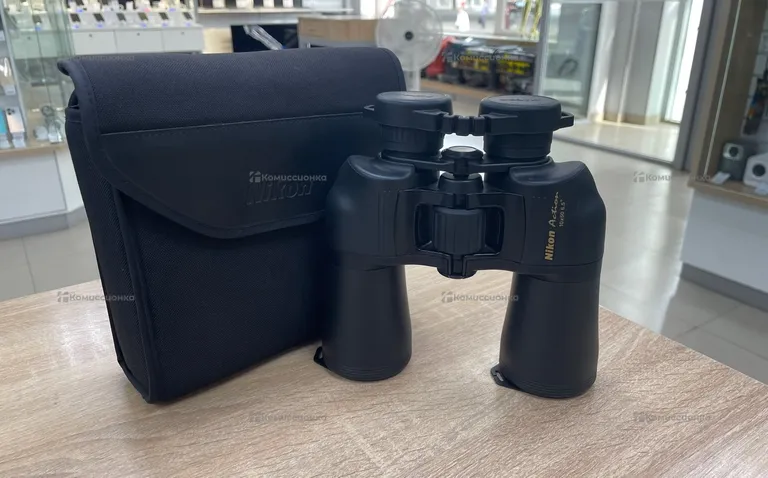 Бинокль Nikon Action 10x50 6.5