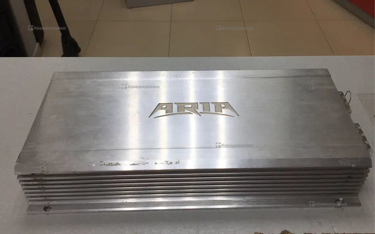 Усилитель  aria
