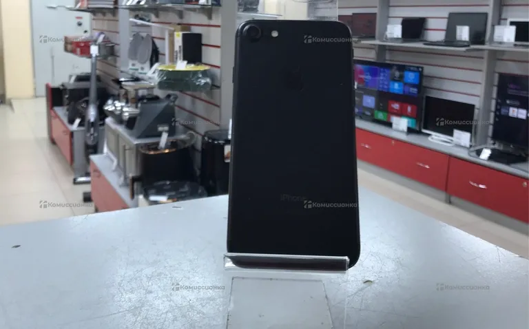 Apple Apple iPhone 7 128