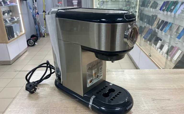 Кофеварка рожковая inhouse ICM1507
