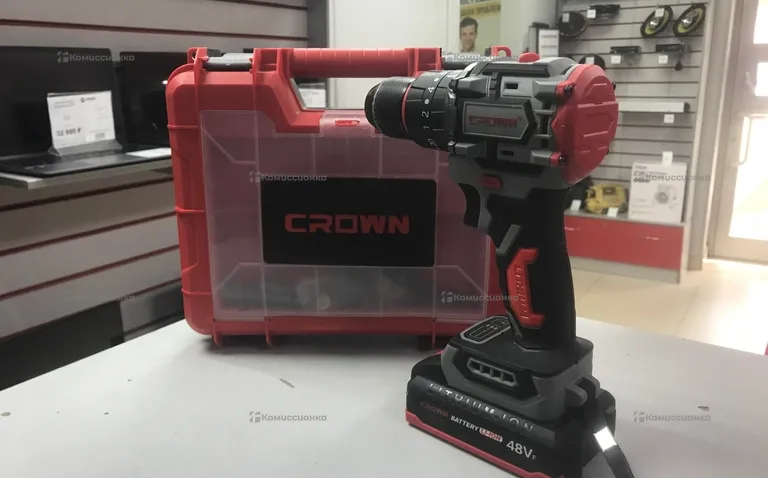 Бесщеточный аккумуляторный шуруповерт Crown 128V