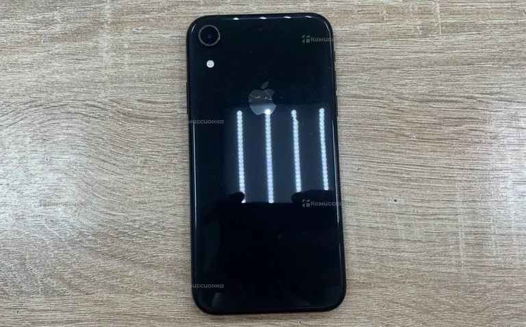 Apple iPhone Xr 64 ГБ