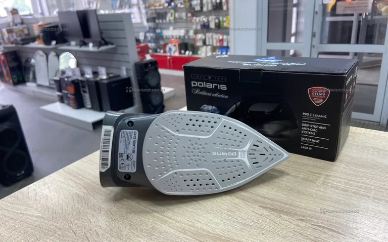 Утюг Polaris PIR 2430K