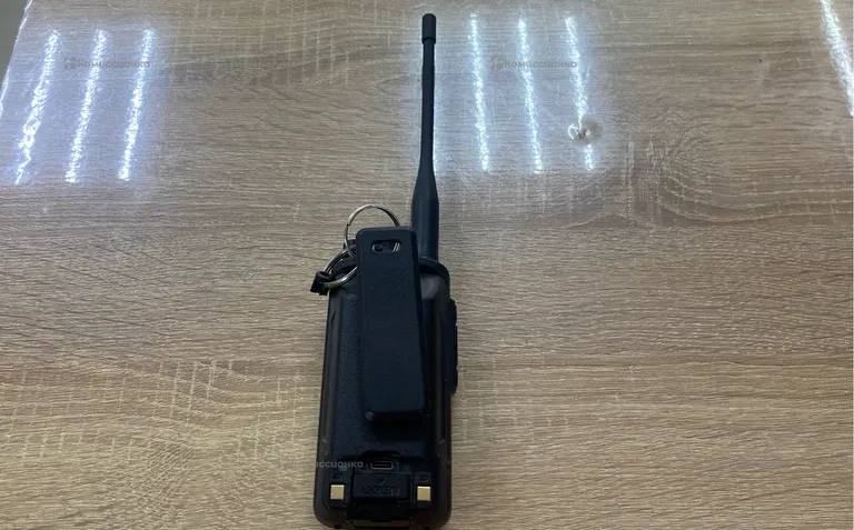 Рация  tyt md-uv390