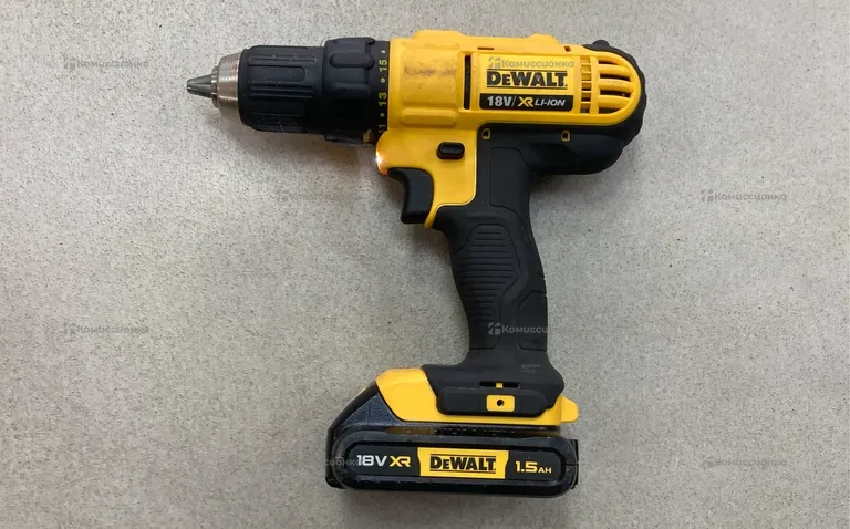 Аккумуляторная дрель-шуруповёрт Dewalt DCD771-KS 1