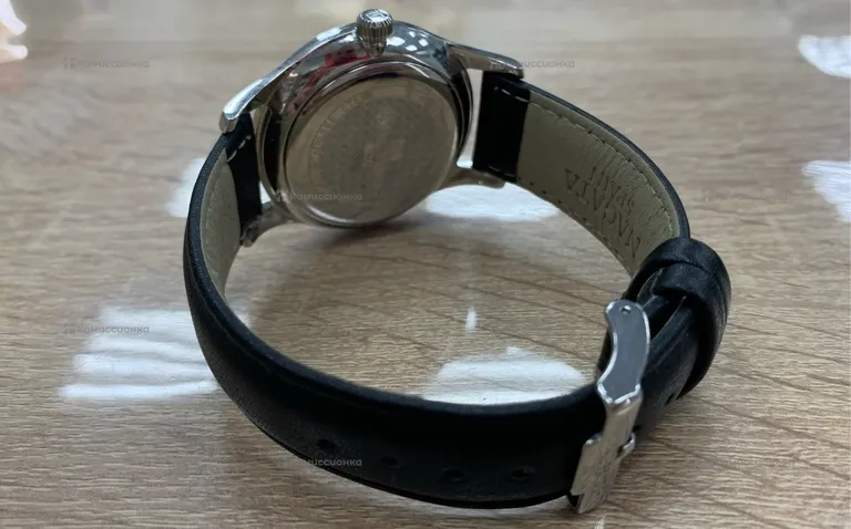 Часы  Jacques lemans