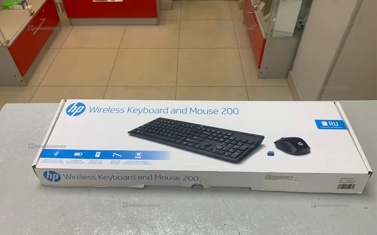 Беспроводная клавиатура и мышь HP