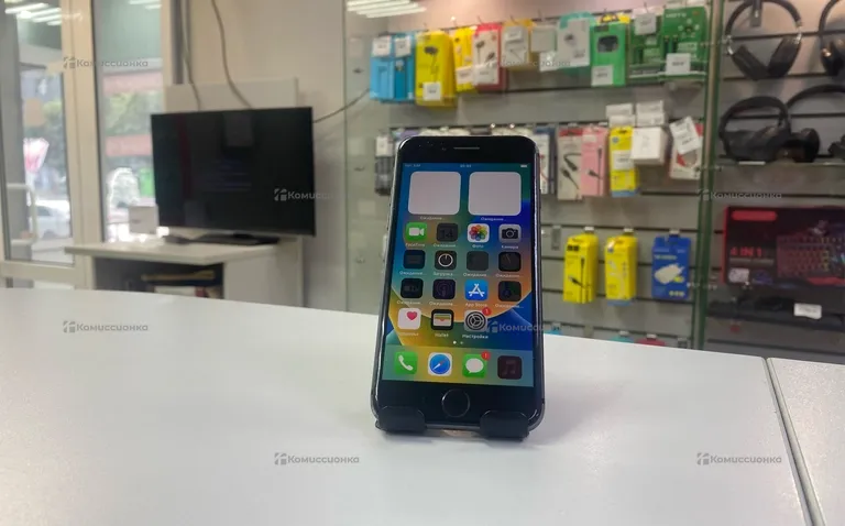 Apple IPhone 8 64Gb