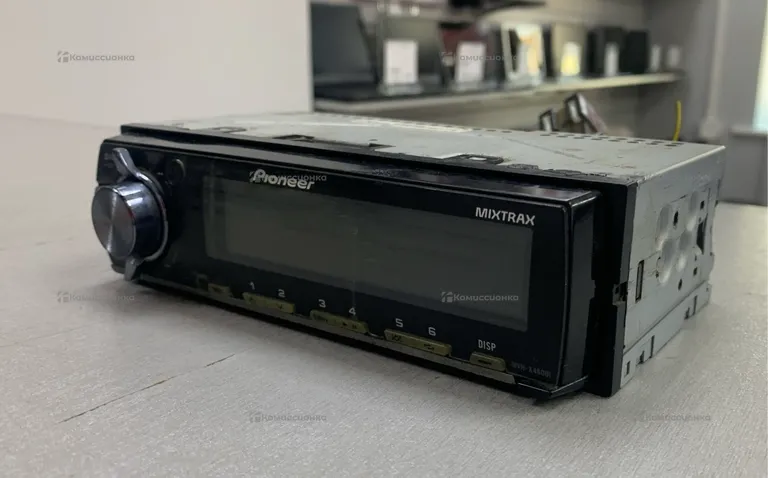 Автомагнитола  pioneer mvh-x460ui