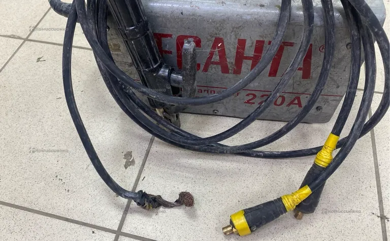 сварочный аппарат ресанта 220А