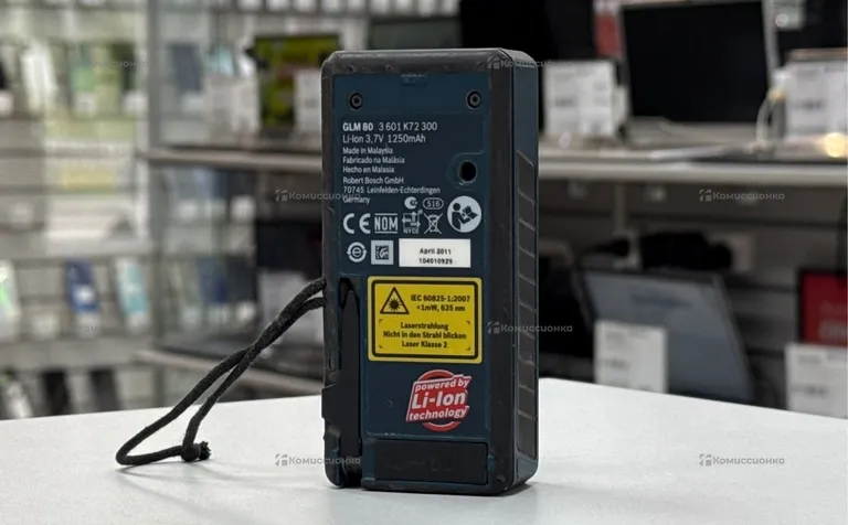 Лазерный дальномер Bosch GLM 80 Professional