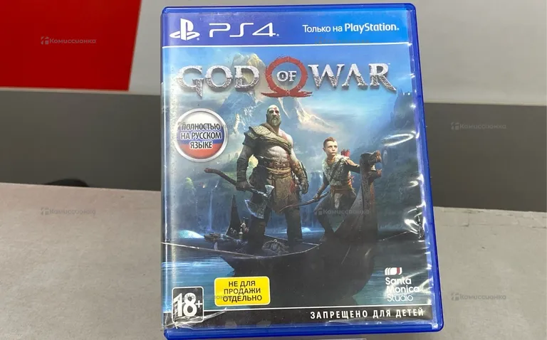 Диск GODOFWAR PS4.