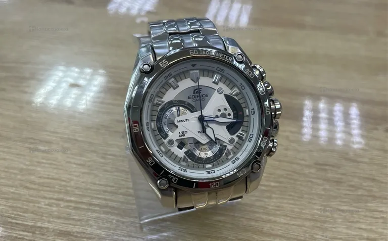 Часы  Casio EF-550