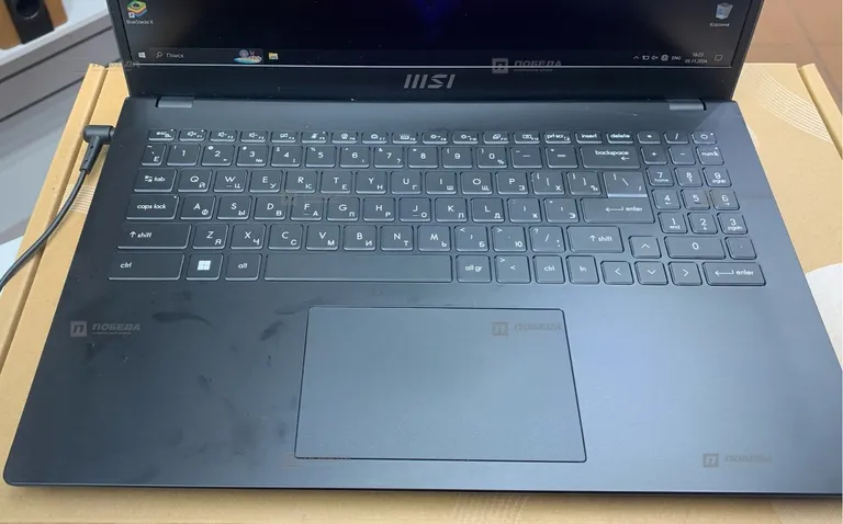 Ноутбук MSI MS-15H3