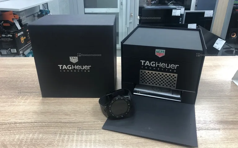Часы TAG Heuer SBF8A