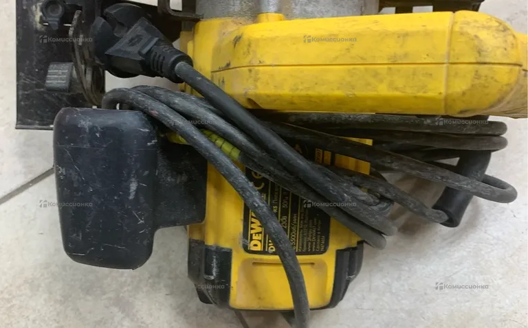 Дисковая пила dewalt DWE560