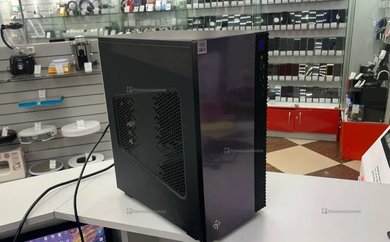 Системный блок  dexp