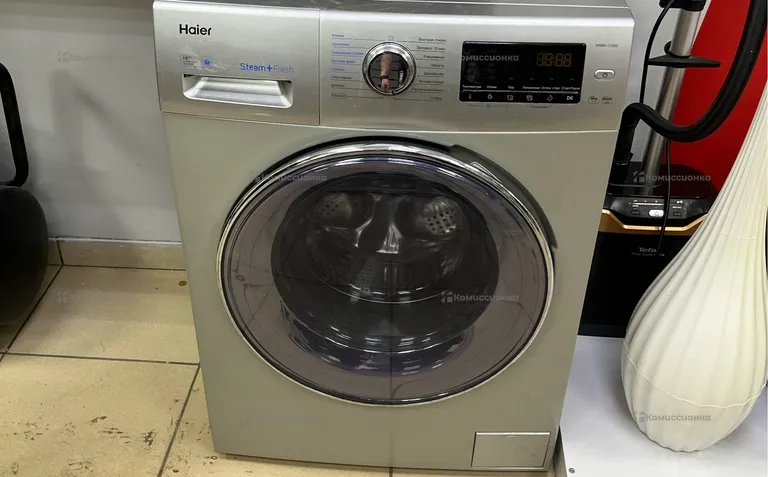 Стиральная машина  Haier HW60-1239S